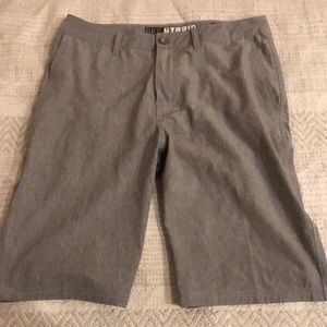 BKE Hybrid Standard Fit (only worn once)